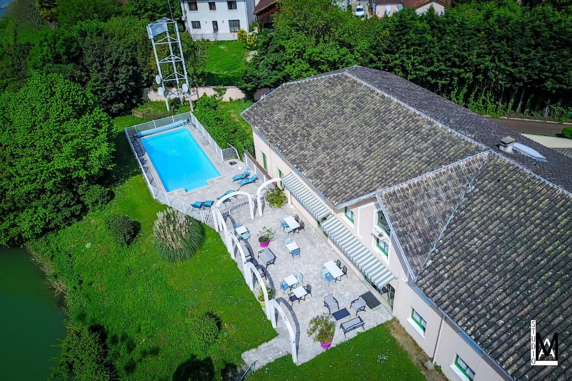N'Atura Hotel Aire-sur-lʼAdour المظهر الخارجي الصورة